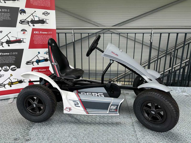 Ausstellungsstück BERG XL Race GTS BFR FullSpec Pedal-Gokart 